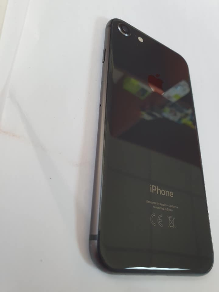 Iphone 8 64 gb