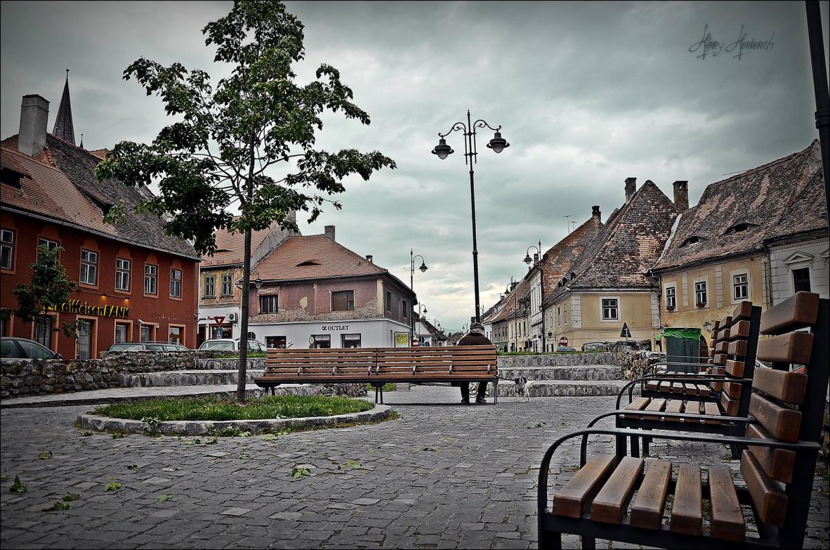 18358697_1305673199468148_8056315351298138136_o