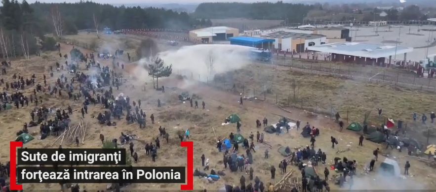 Screenshot 2021-11-16 at 21-17-04 Scene ca la r?zboi Polonezii au ap?rat frontiera UE cu grenade lacrimogene ?i tunuri cu a[...]
