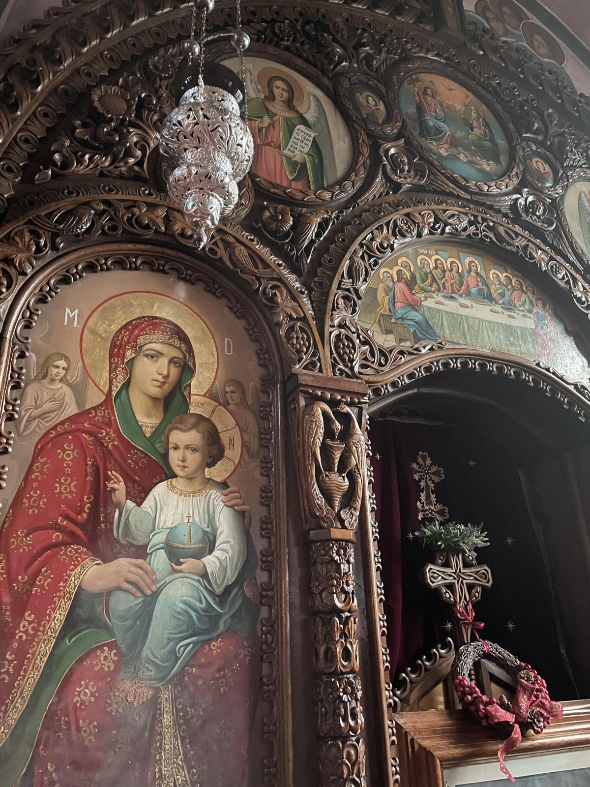 6CF27707-8CA1-43E4-B793-B50DEEBFB405