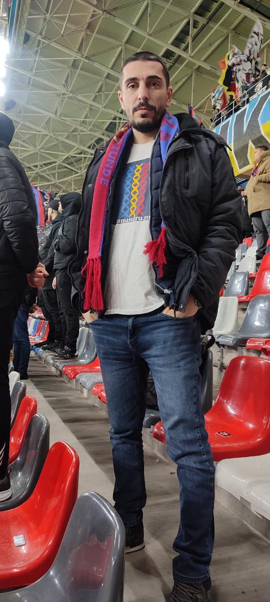 7f9e0327-282d-4c91-8571-5b642b178f48