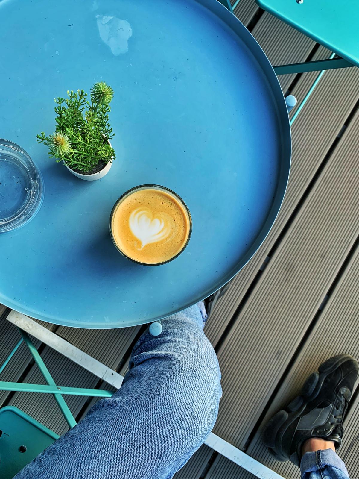 0B491F92-F998-43BF-AF50-754A27423B94