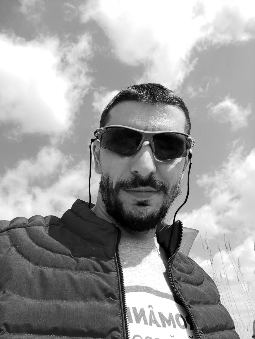 9e050529-4219-4c35-b144-01ddceaf3ae2