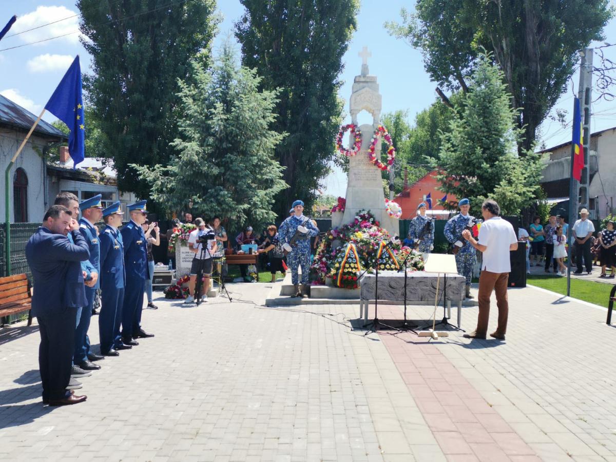 fa53625b-aae5-490f-9023-0820705fd6c6