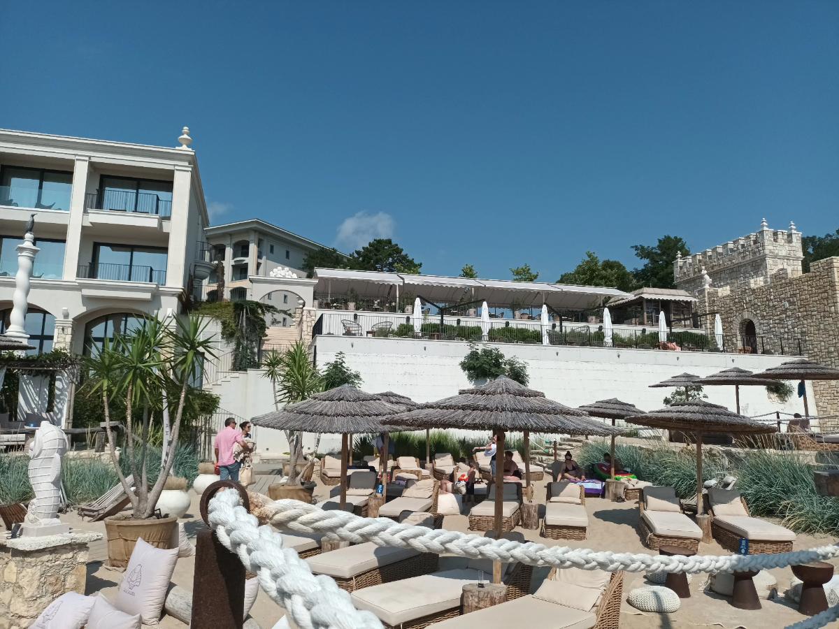 87900322-c9df-4017-b69a-1ce06a3a7698