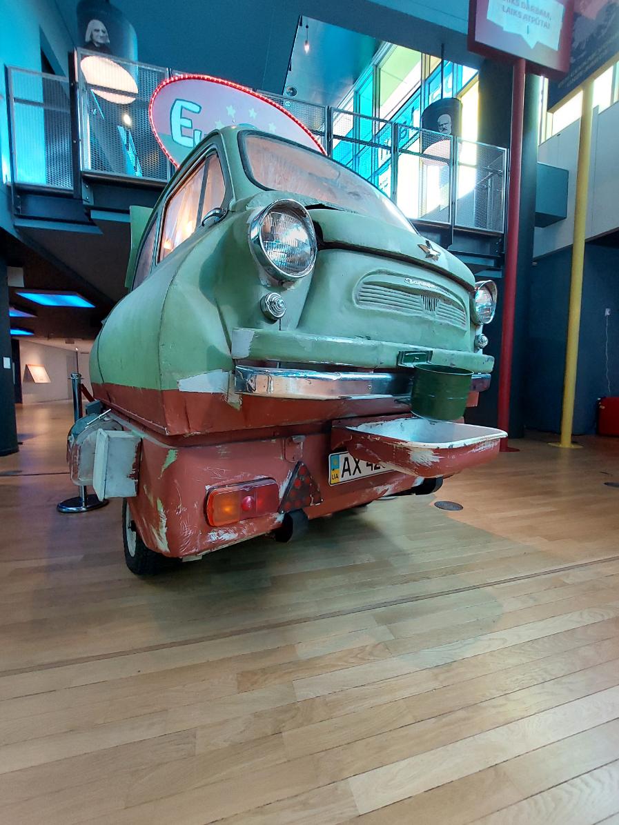 3c306b9a-ada0-4db6-907c-3cd9a36c545e