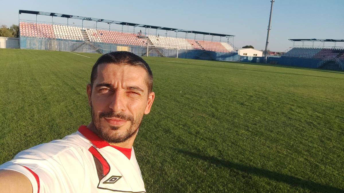 90dc418c-0f82-4905-859b-a3edf3d7b891