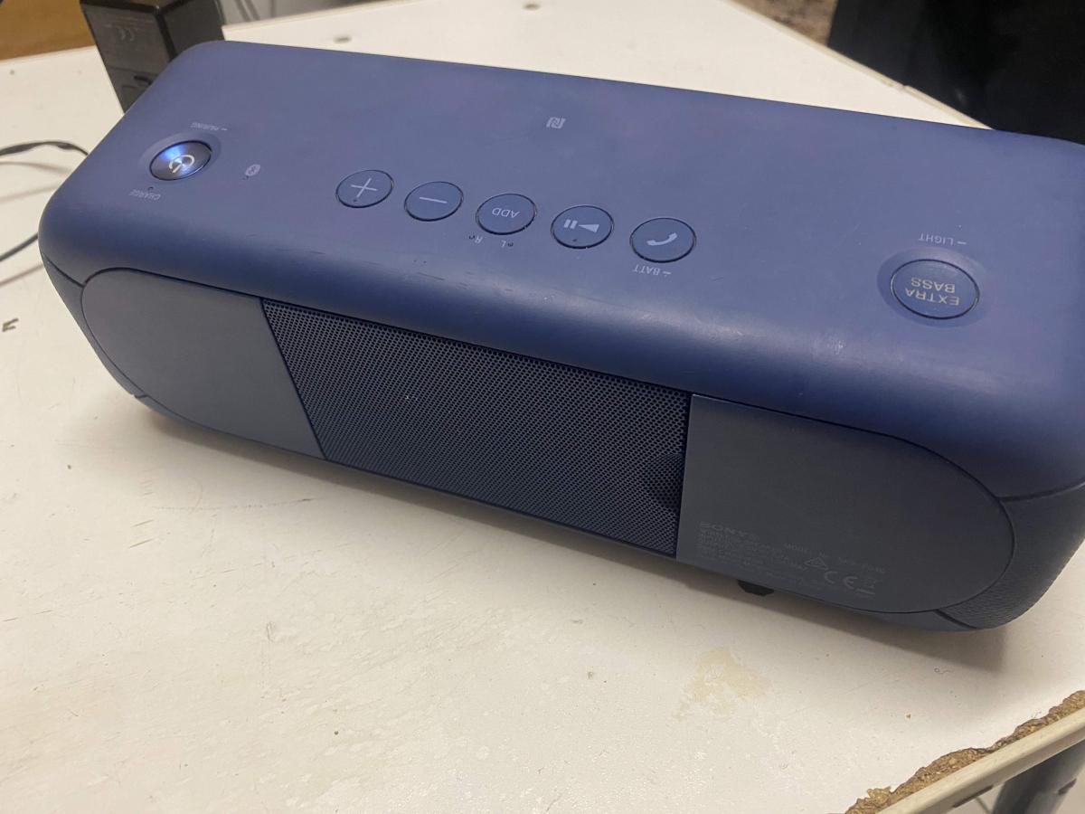 9FF9CB89-09CF-406A-A21C-214531C1EFC5