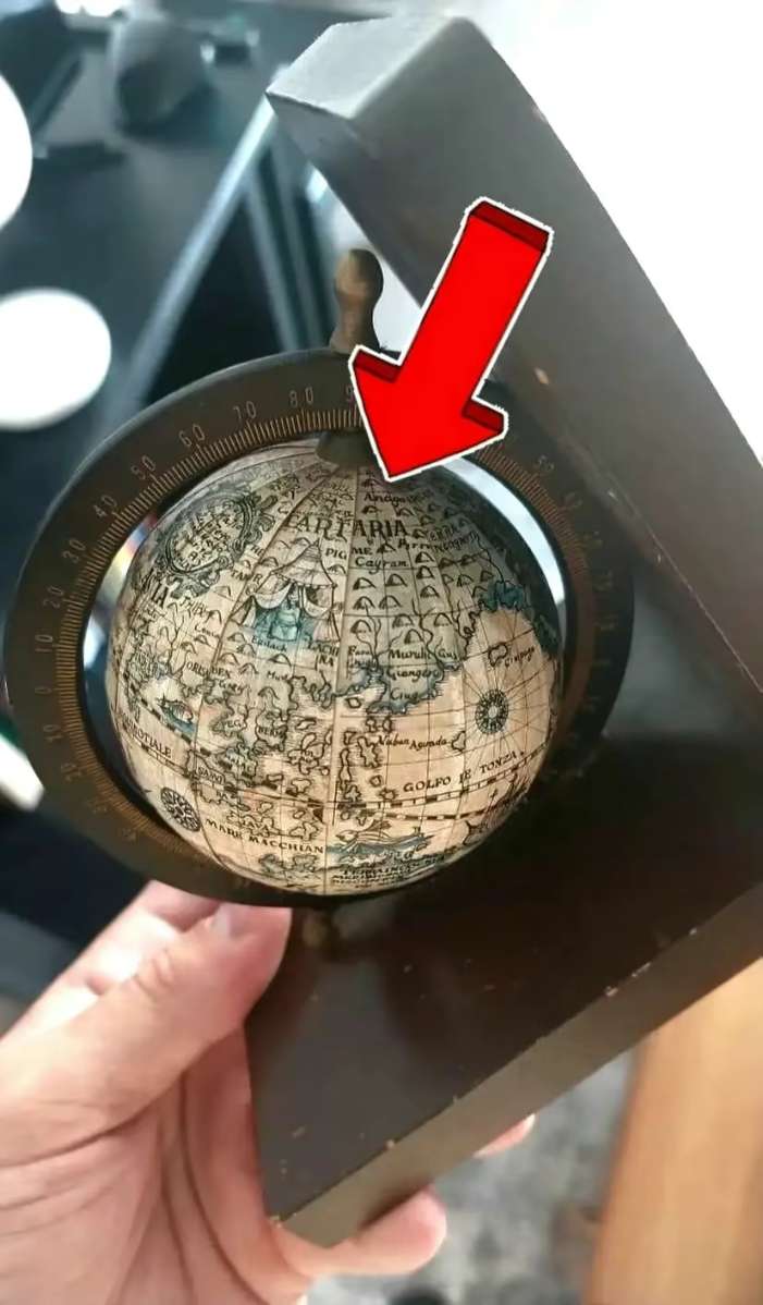 db93704e-2d13-42d6-a295-8dfce37a9422